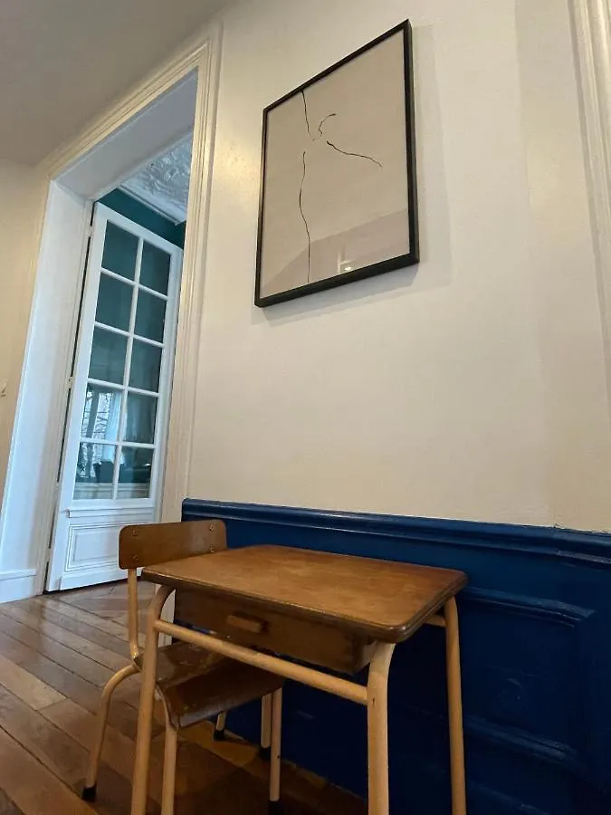 Apartment Design Family Appartment In Paris